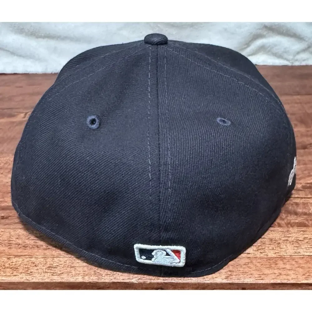 New Era Cleveland Indians Official On-Field Cap 59 Fifth Fitted 7 1/8 MLB
